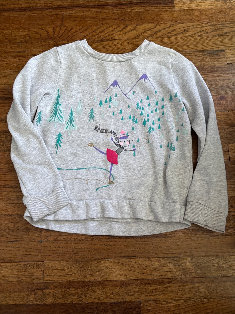 jumping beans Softest Fleece grey crewneck girls sweater with skating cat